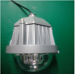 50W LED防爆平臺燈與70W LED防爆燈的專業(yè)應(yīng)用分析